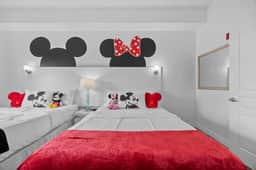 2 Queen Beds | Theme Park Free Shuttle Included - Image 5