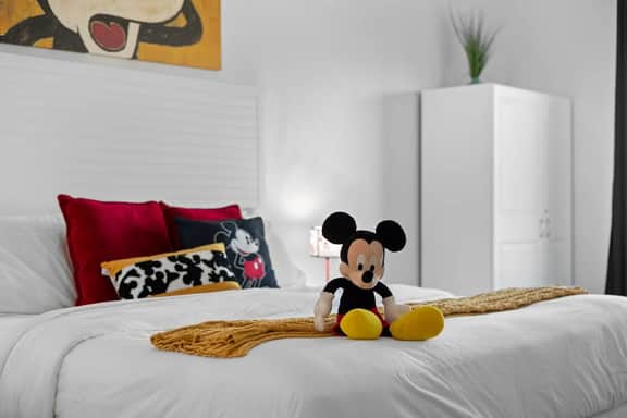 King Bed | Theme Park Hotel Free Shuttle Included - Image 3